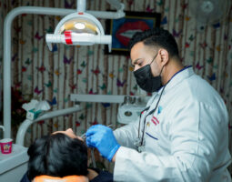 Dr. Salman Farooqui