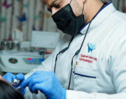Dr. Salman Farooqui